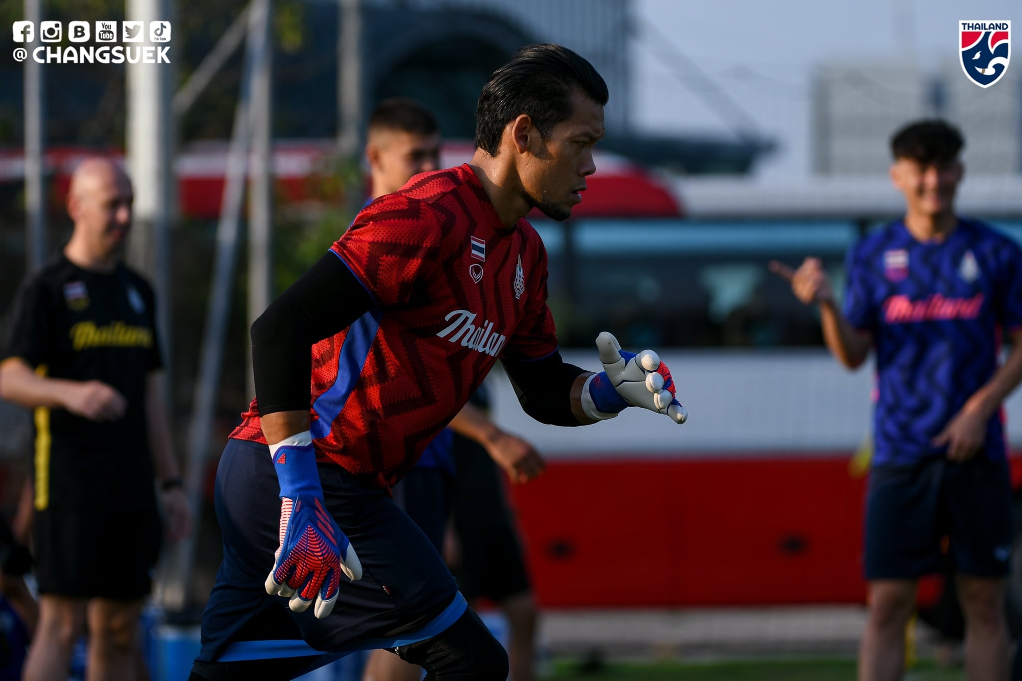 Sukan SEA: Kawin, 3 Pemain Luar Negara Barisi Skuad Thailand Kendalian Mano Polking