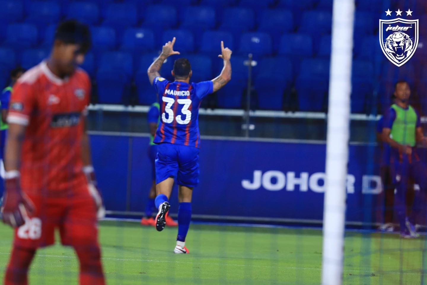 Pertahanan Brazil Mauricio dos Santos Umum Tinggalkan JDT 