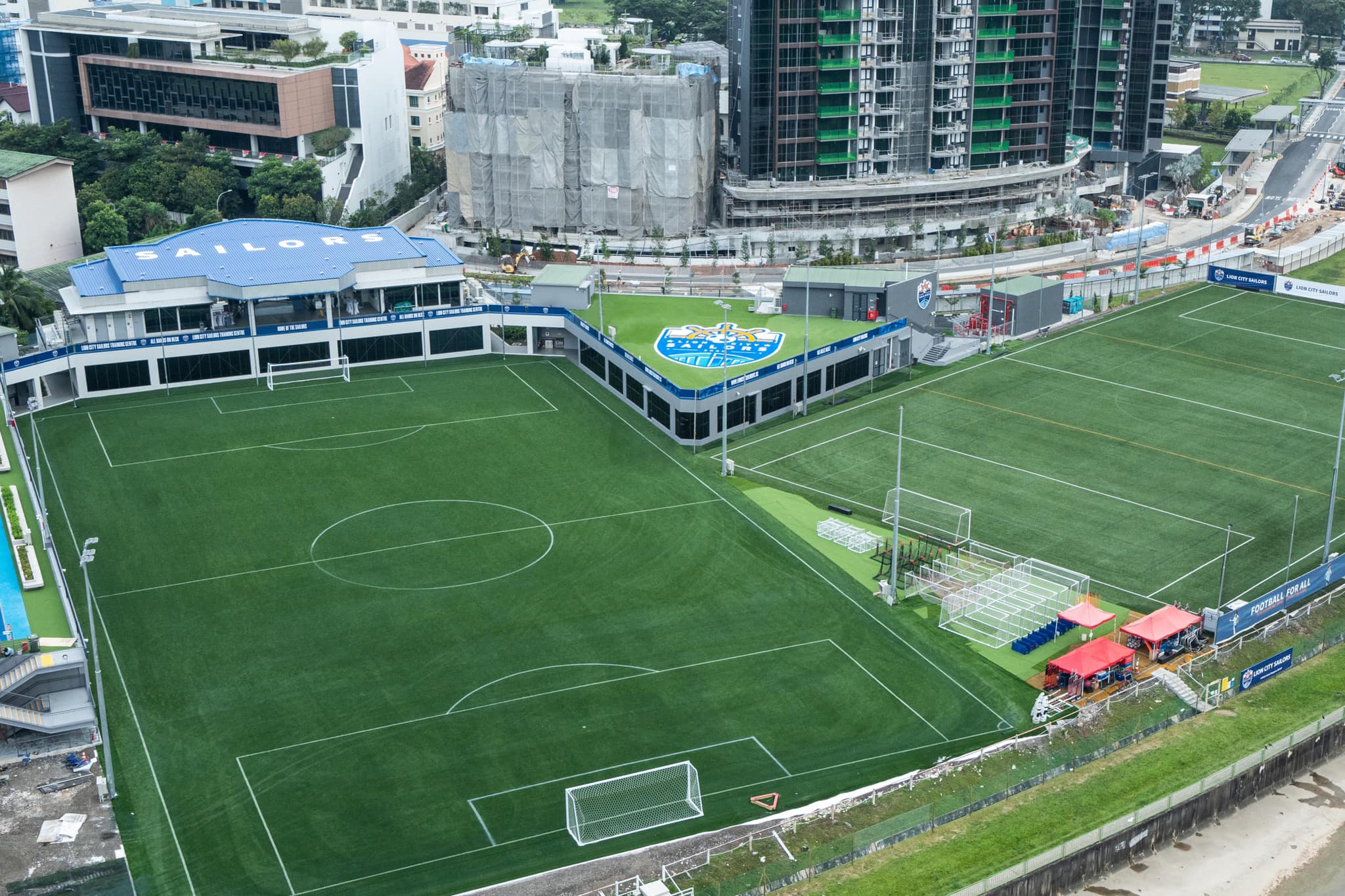 Pusat Latihan Lion City Sailors FC Bernilai RM32 Juta Dibuka Secara Rasmi