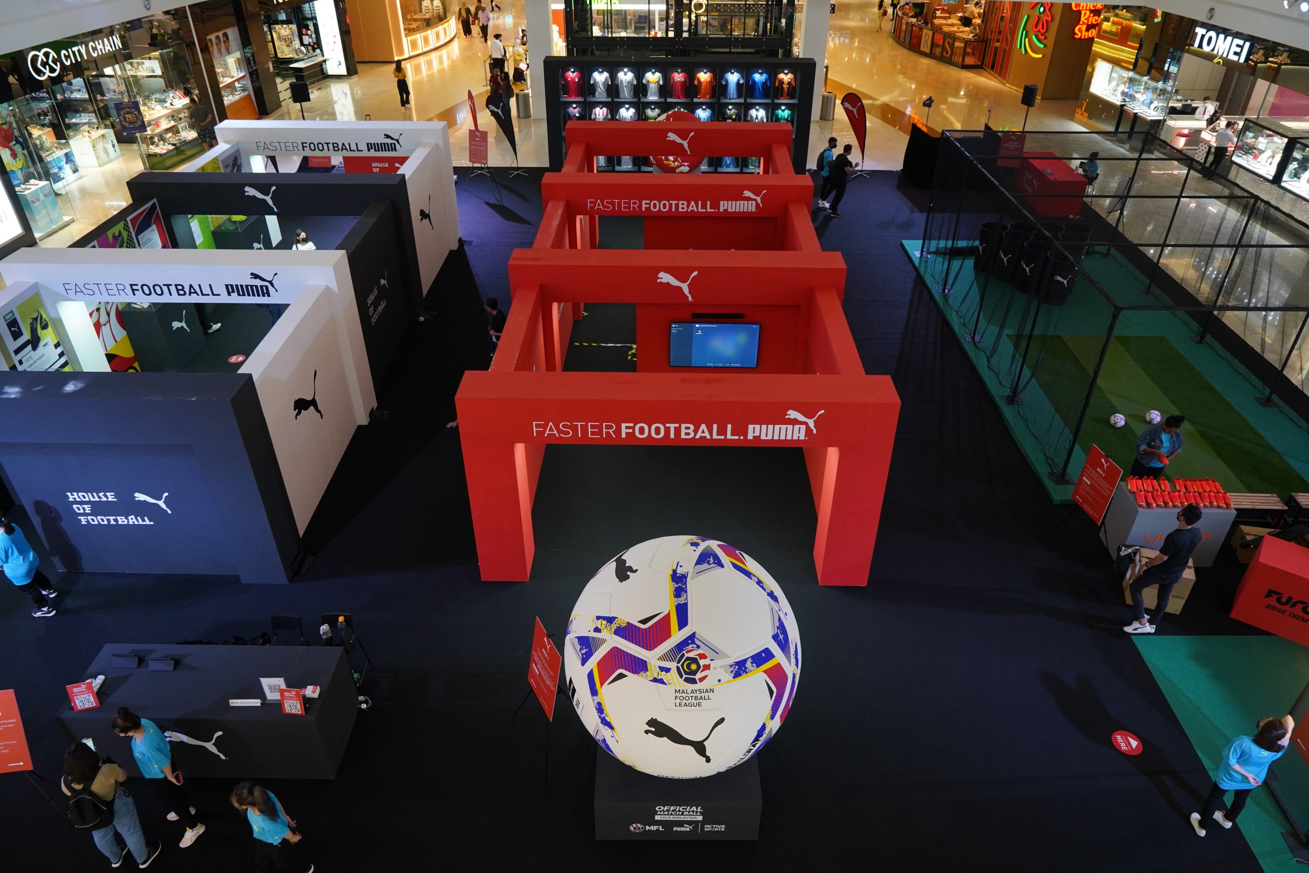Sertai Cabaran ‘Footie Pong’ Di PUMA House of Football – Berpeluang Menangi Hadiah Eksklusif