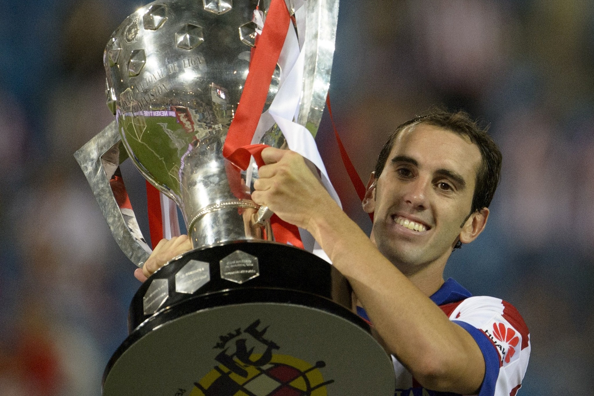 Bekas Kapten Atletico Madrid Bersara Pada Usia 37 Tahun