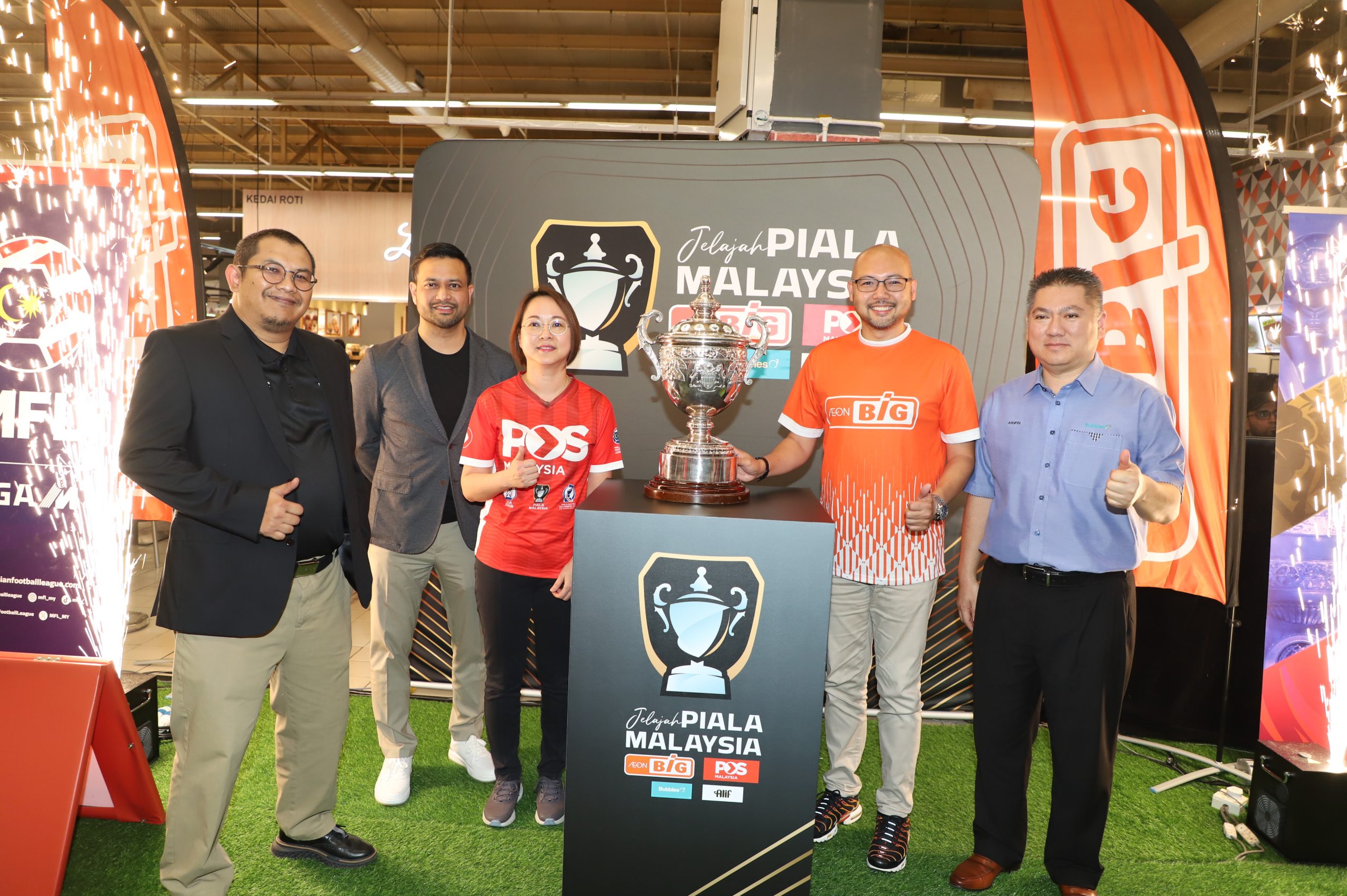 MFL Anjur Jelajah Piala Malaysia Di 5 Cawangan AEON BiG