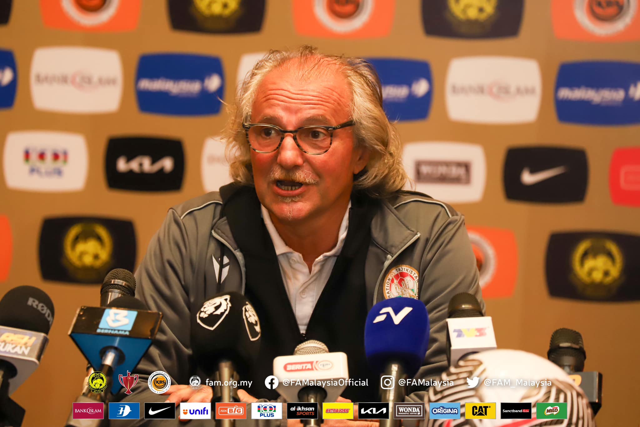 Jurulatih Tajikistan Harap Pengadil Buat Keputusan Tepat, Tak Mudah Beri Penalti