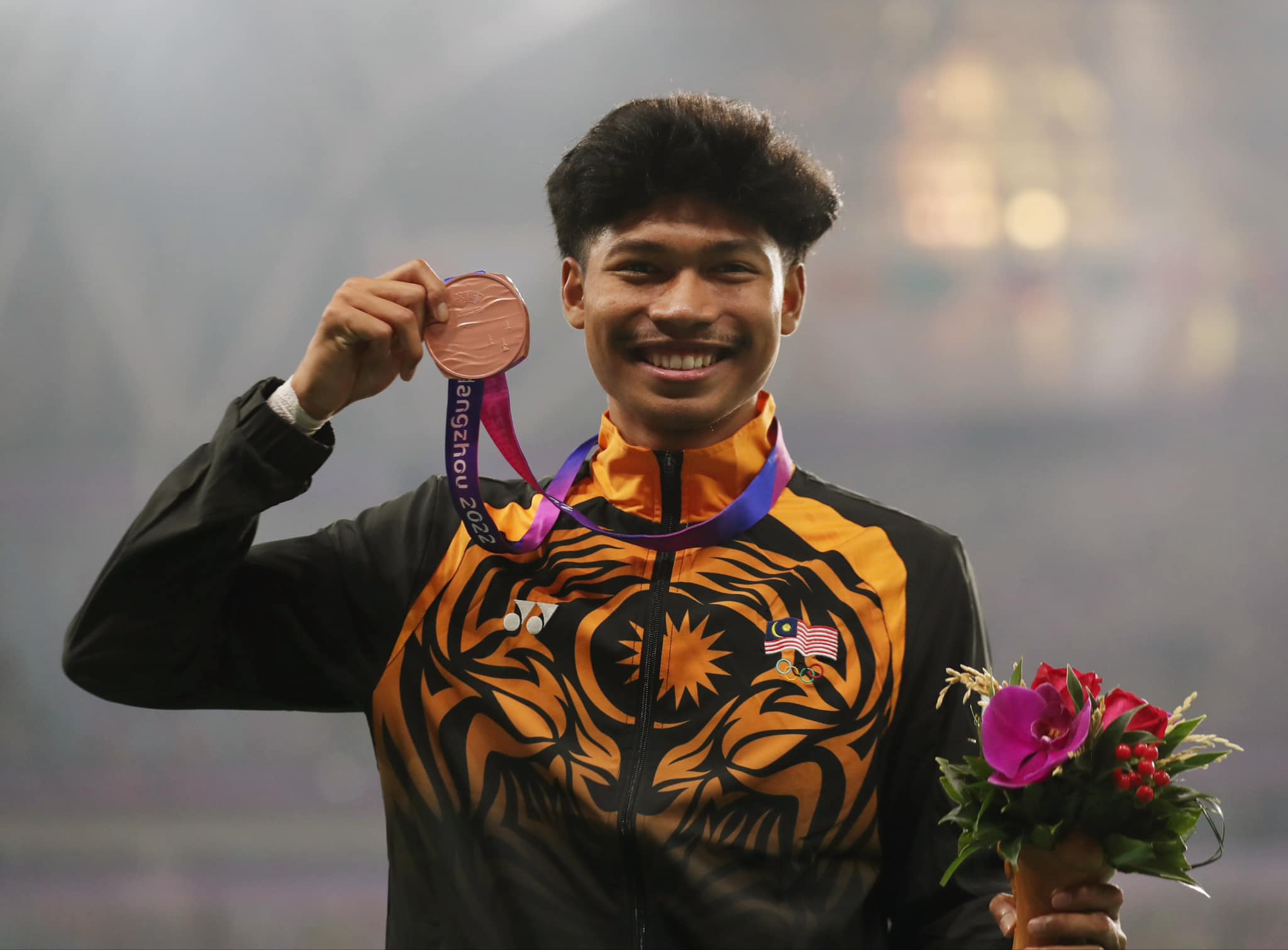 Azeem, Shereen Terima Pingat Jasa Kebaktian Sempena Keputeraan Sultan Perak