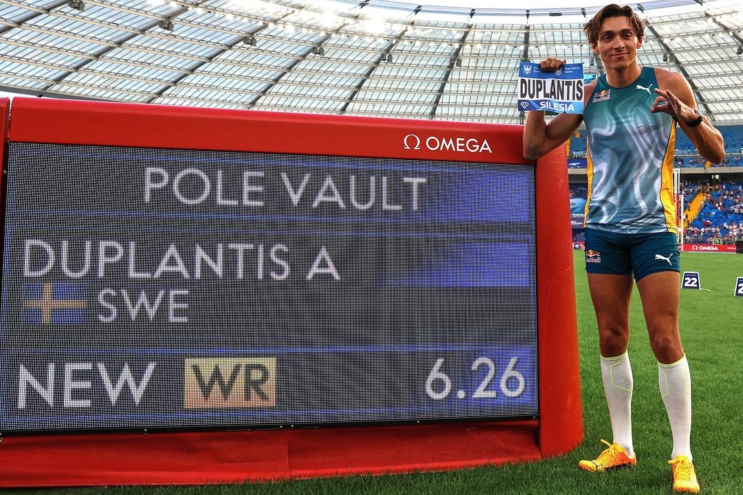 ‘Mondo’ Duplantis Pecah Rekod Dunia Lompat Bergalah Sekali Lagi – 6.26m