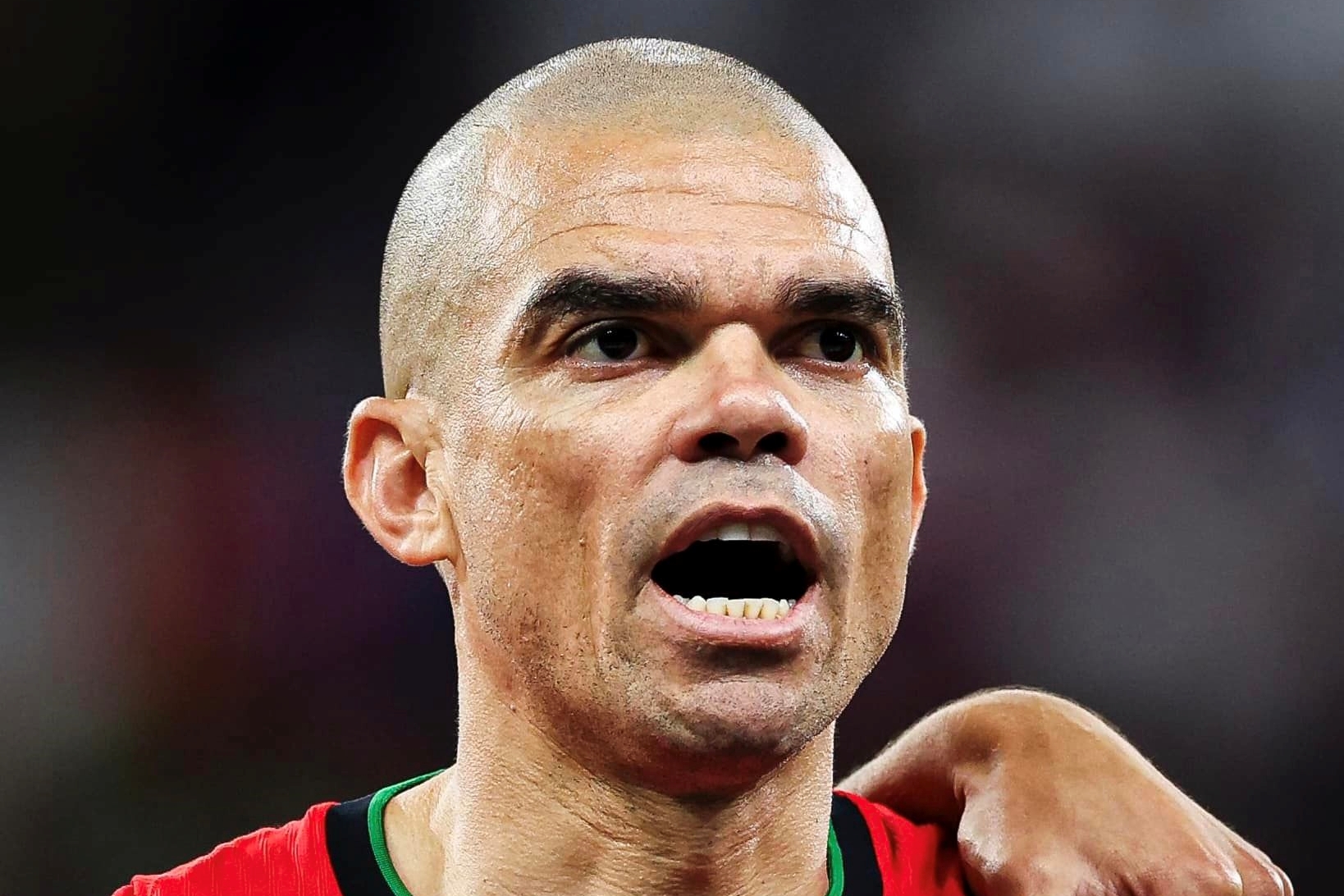 Bekas Bek Real Madrid, Pepe Umum Persaraan Pada Usia 41 Tahun