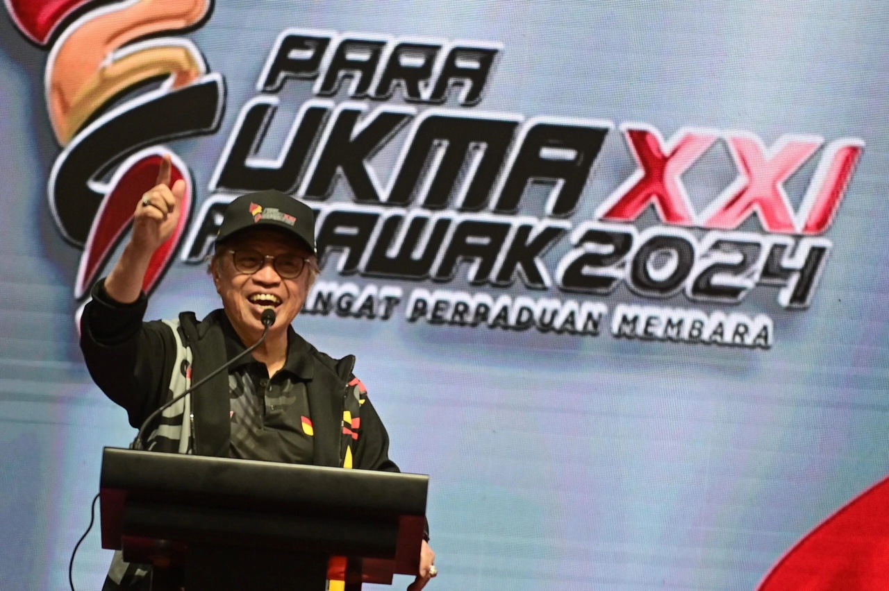 Premier Sarawak Cadang Anjur Semula Sukan Borneo