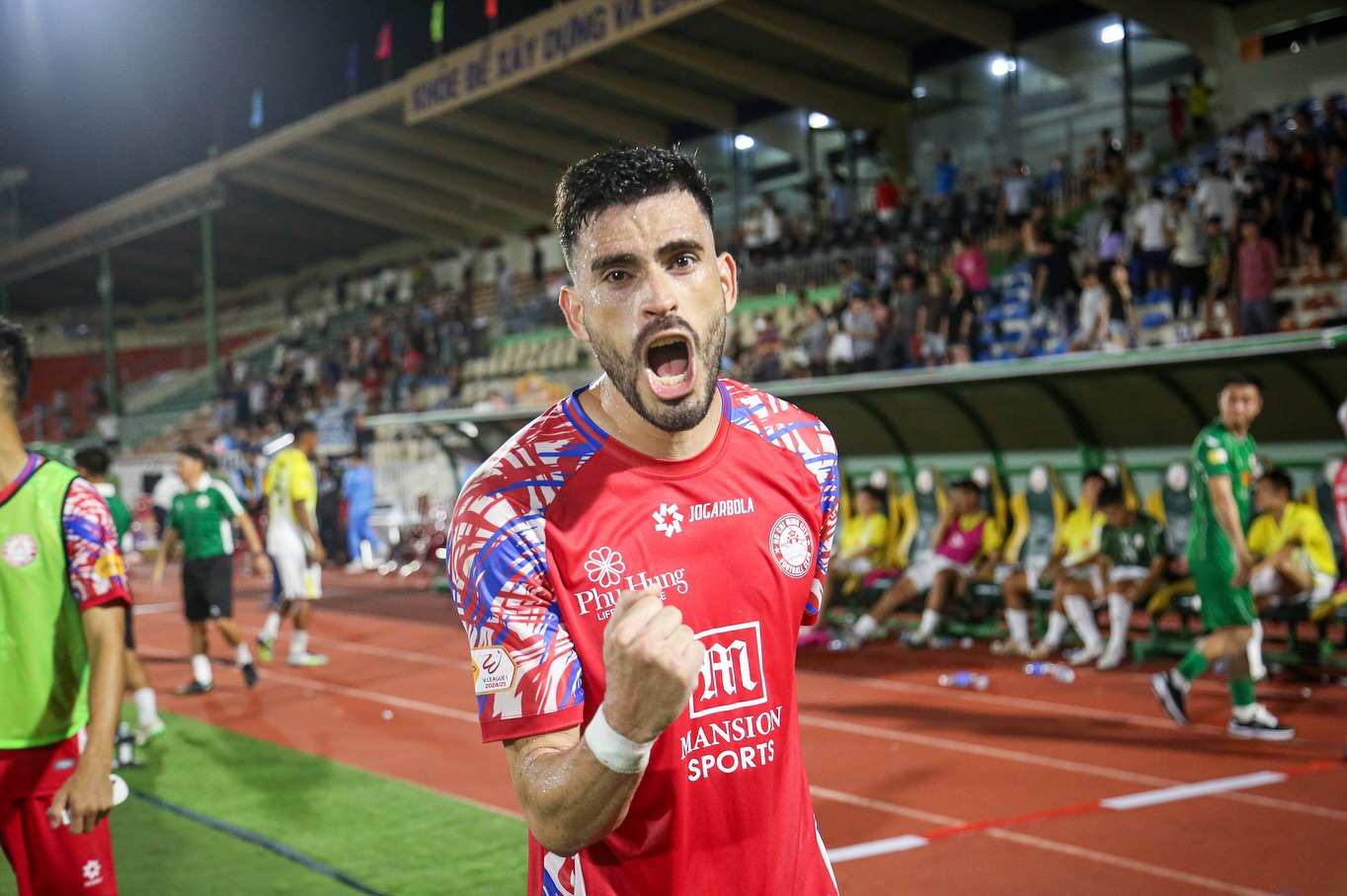 Pemain Naturalisasi Harimau Malaya Cetak Gol Sulung Dalam V.League 1