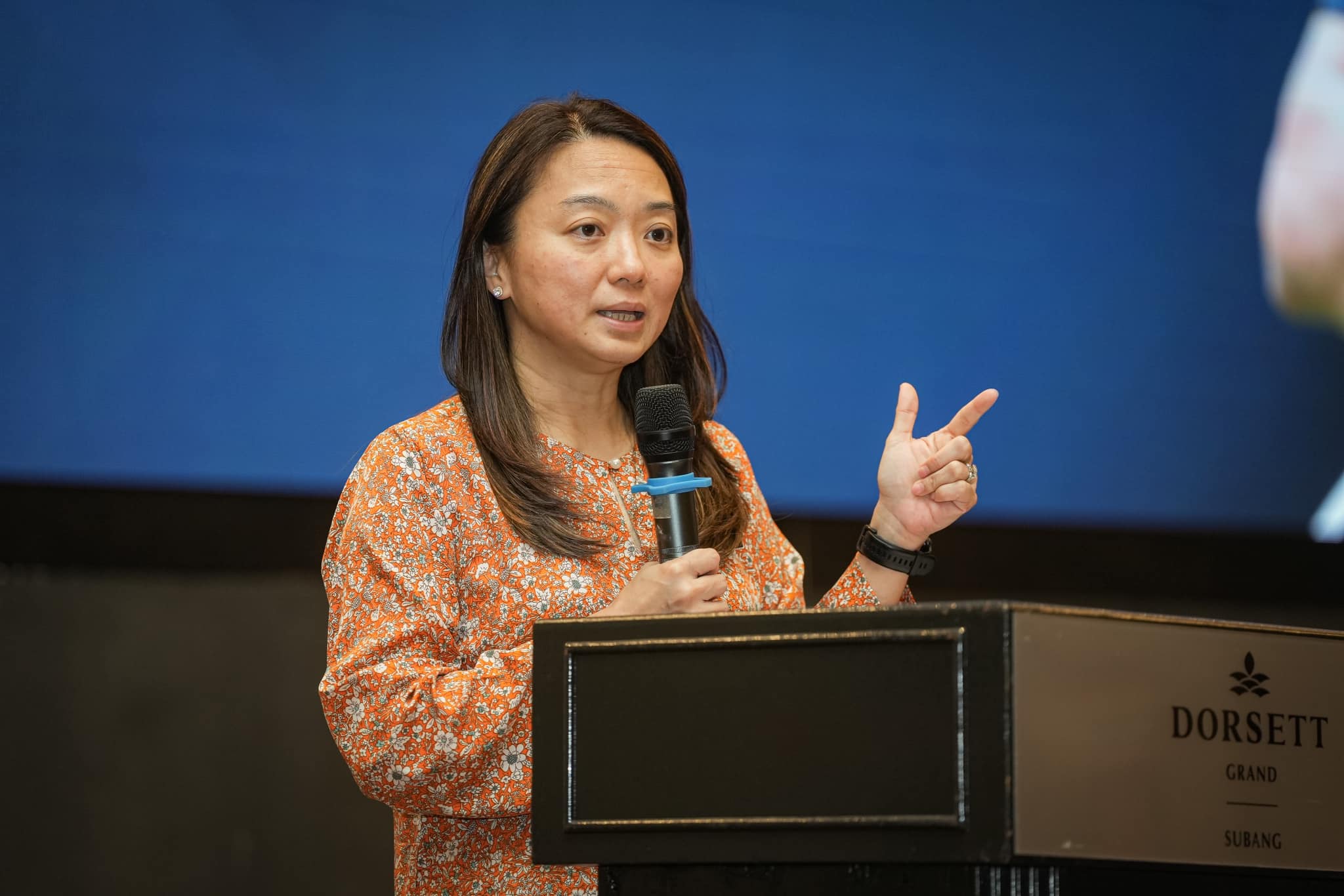 Suka Atau Tidak, Bola Sepak Sentiasa Jadi Sukan Rakyat – Hannah Yeoh 