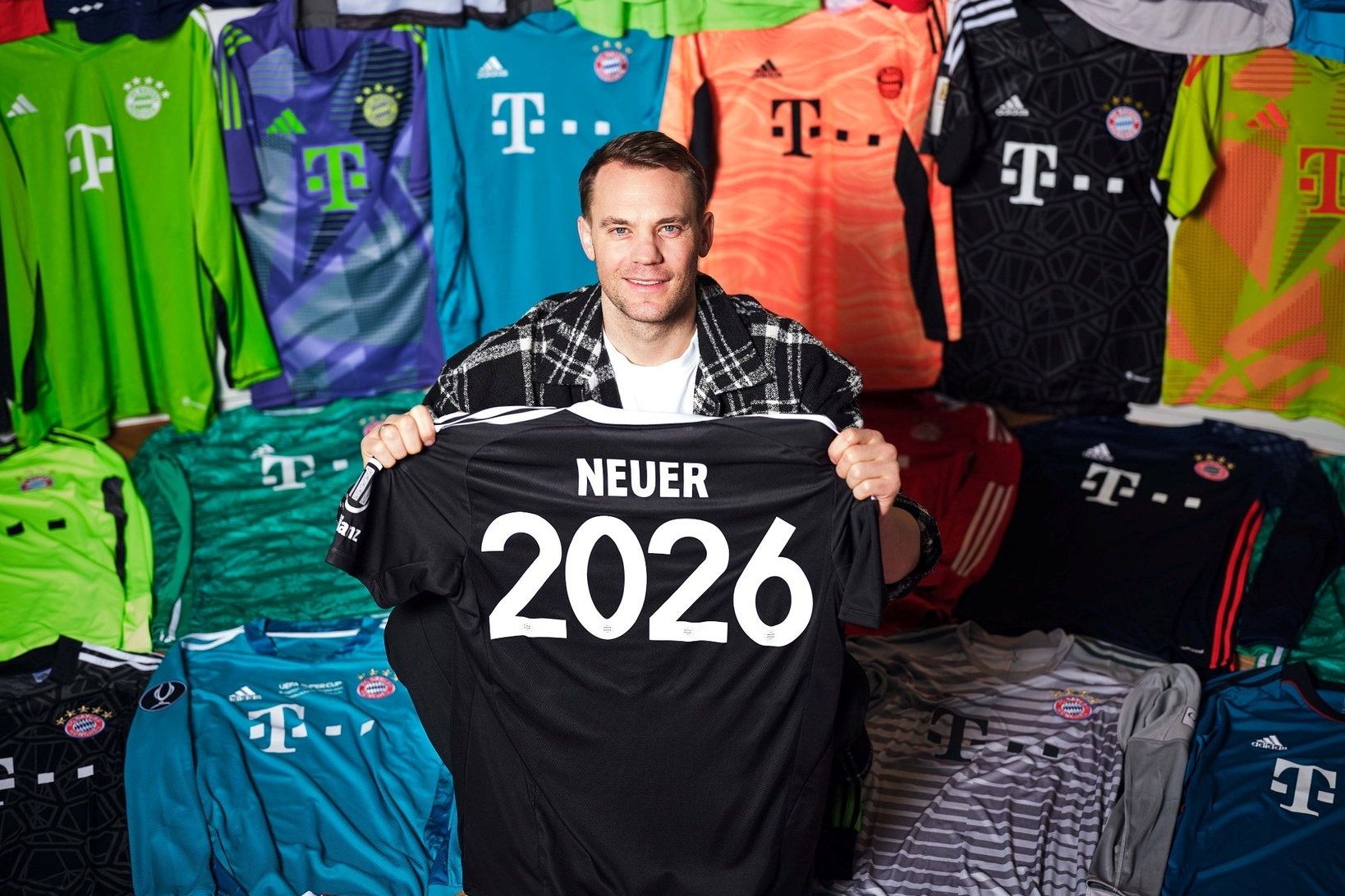 Bayern Munich Sambung Kontrak Manuel Neuer