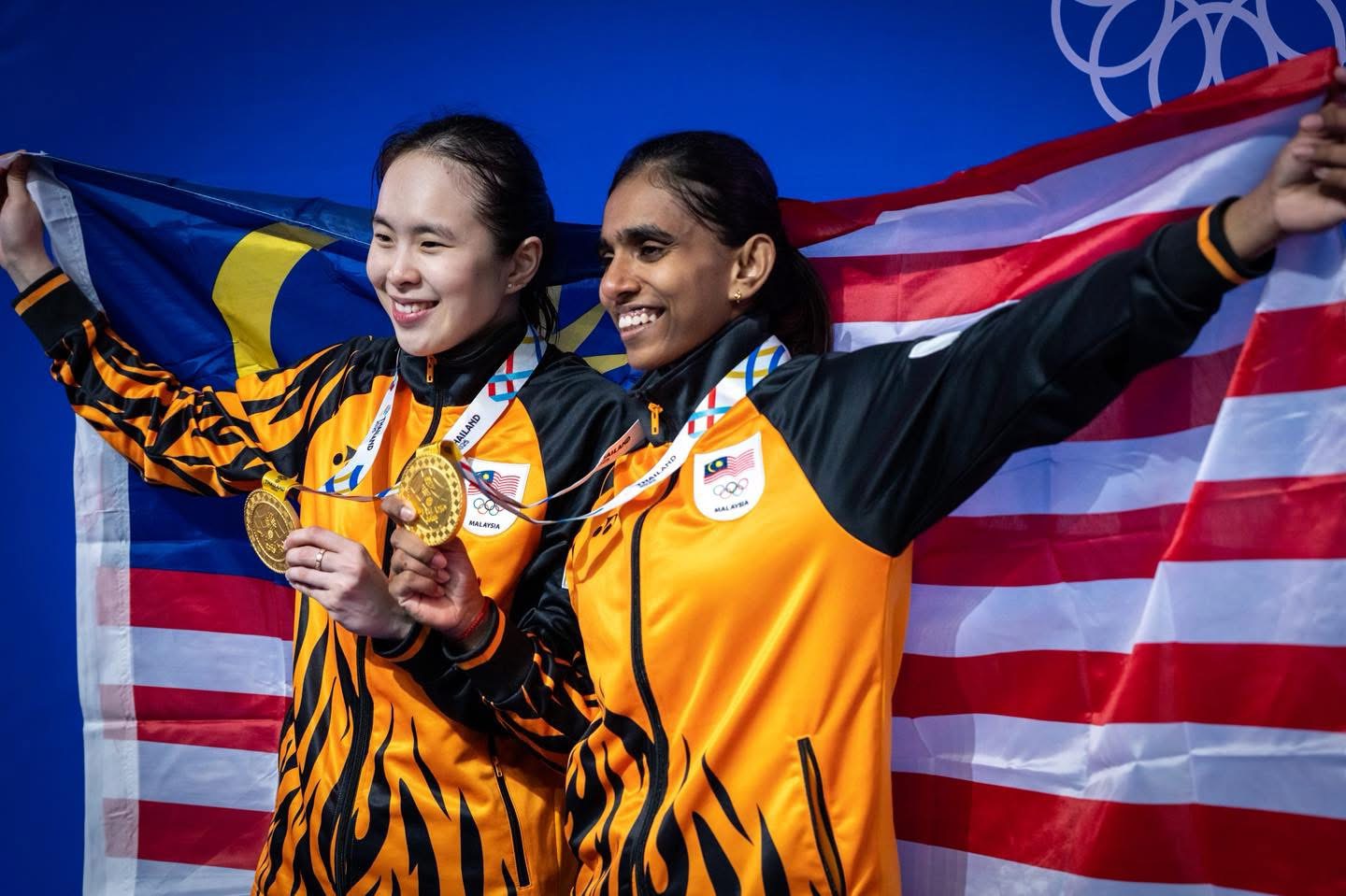 Sukan SEA: Pearly-Thinaah Raih Emas, Aaron-Wooi Yik Kutip Perak