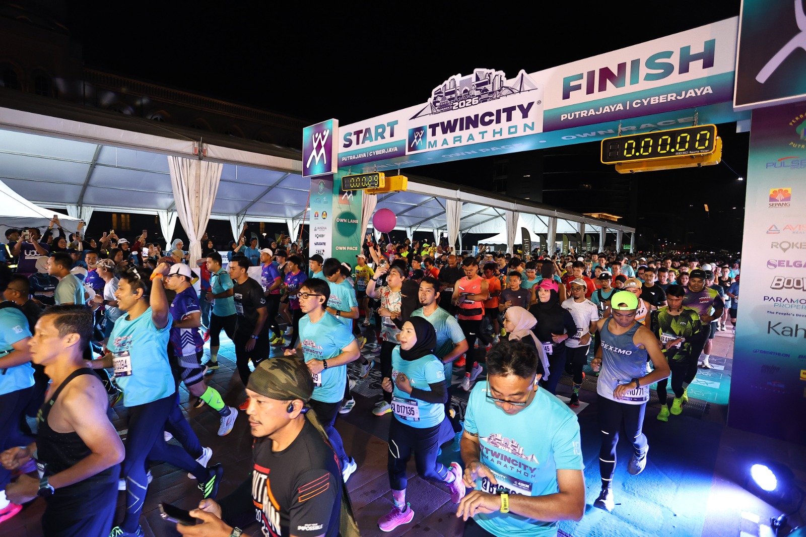 Lebih 21,000 Peserta Meriahkan Larian Twincity Marathon 2026
