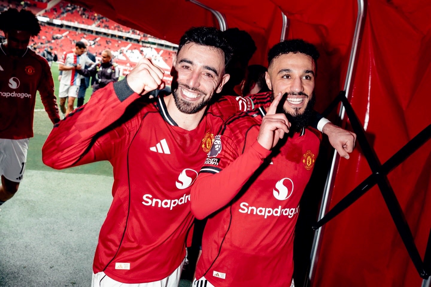 Manchester United Lonjak Ke Tangga Ketiga PL