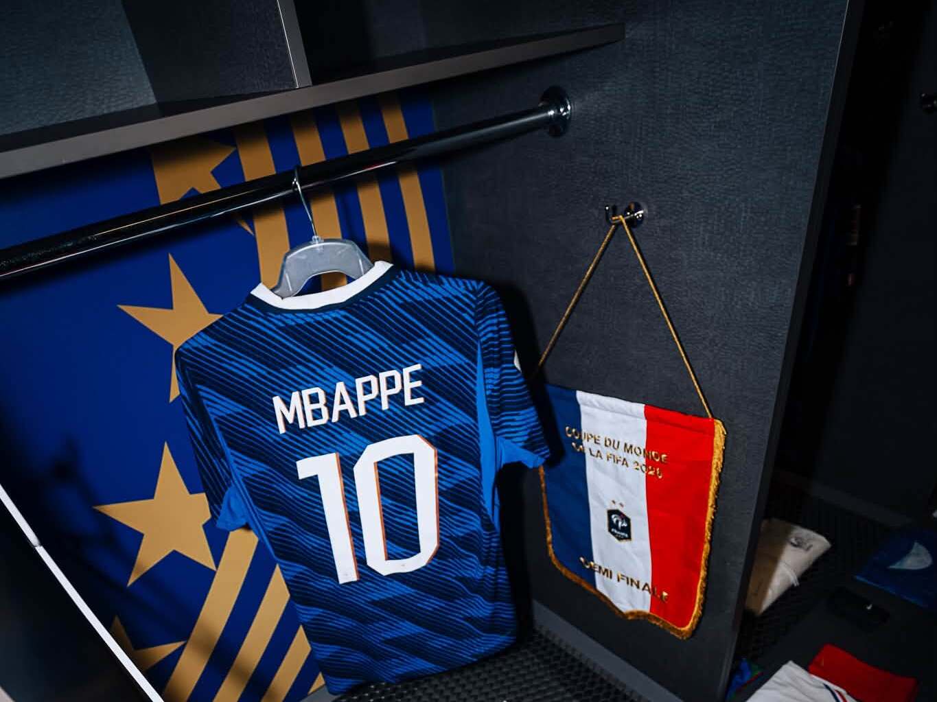 Mbappe Cipta Sejarah Menang Kasut Emas 2 Kali Berturut-Turut