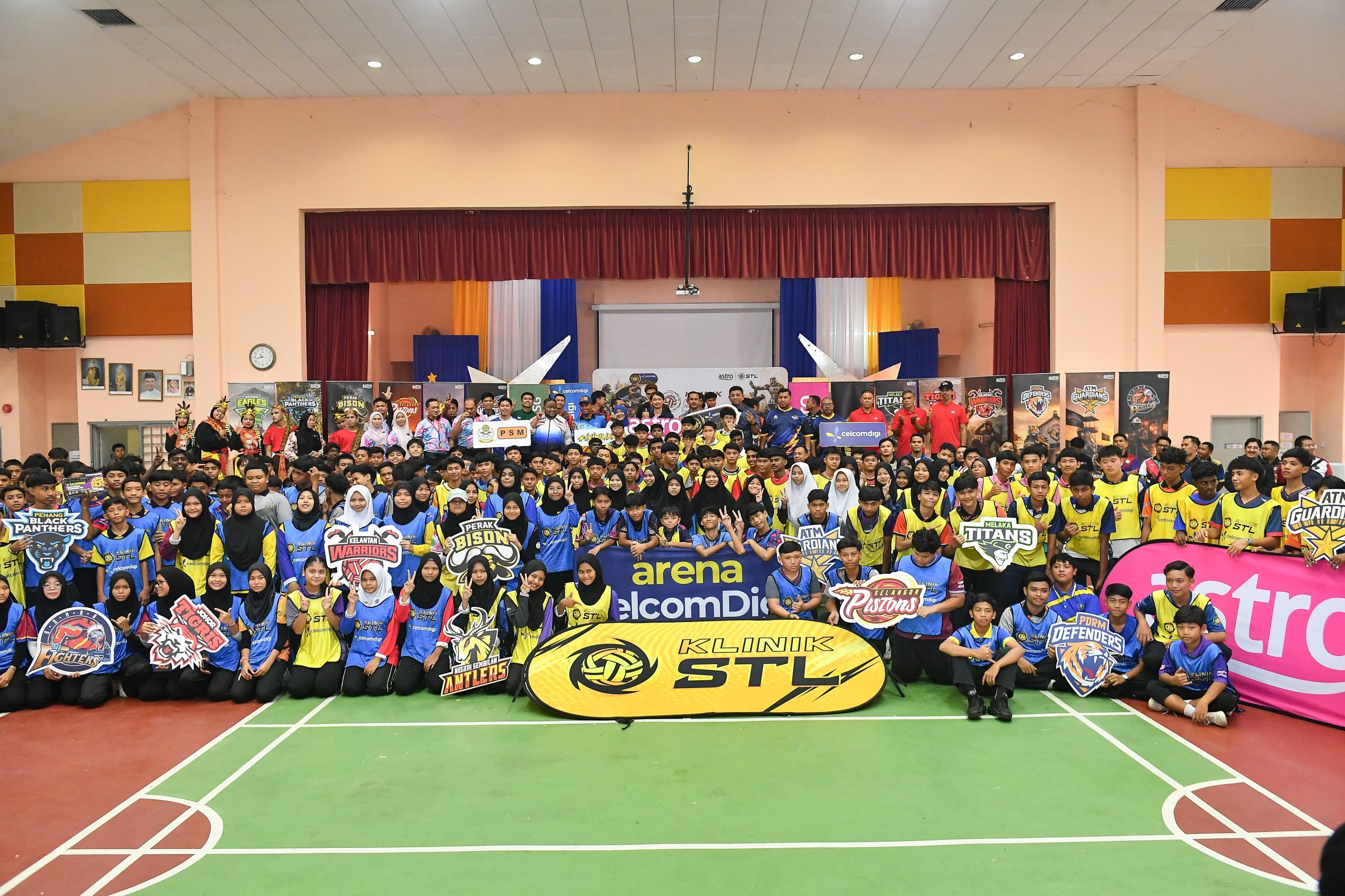 300 Pelajar Pelbagai Latar Belakang Sertai Klinik STL Di SMK Seri Pantai